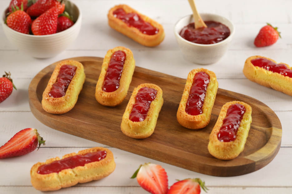Jam Finger Biscuits