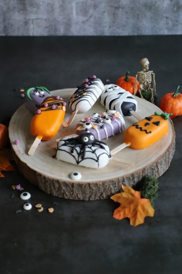 Cakesicles Halloween