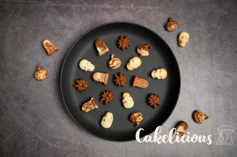 Filled Halloween Cookies